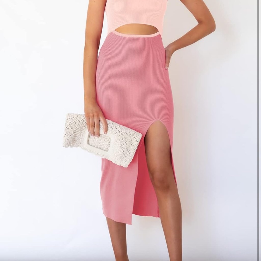 Chic Pink Maxi Bodycon dress  with Side Slit